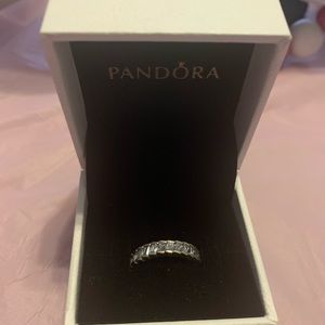 Pandora ring